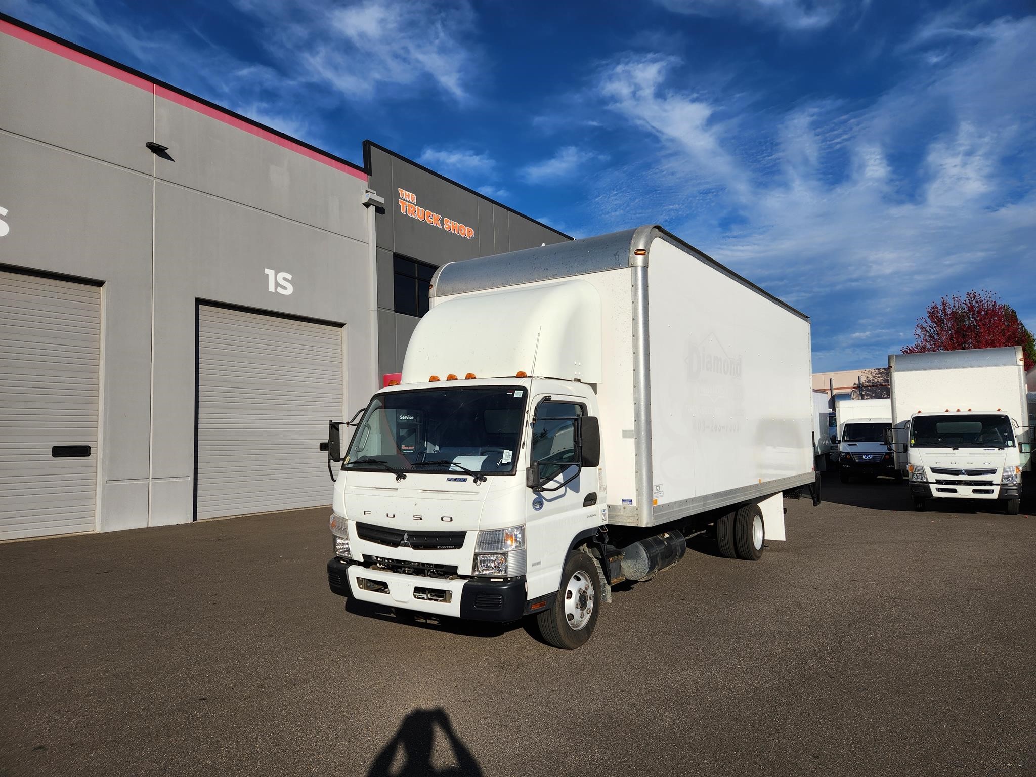 2017 MITSUBISHI FUSO FE180 2017 MITSUBISHI FUSO FE180 - image 1 of 6