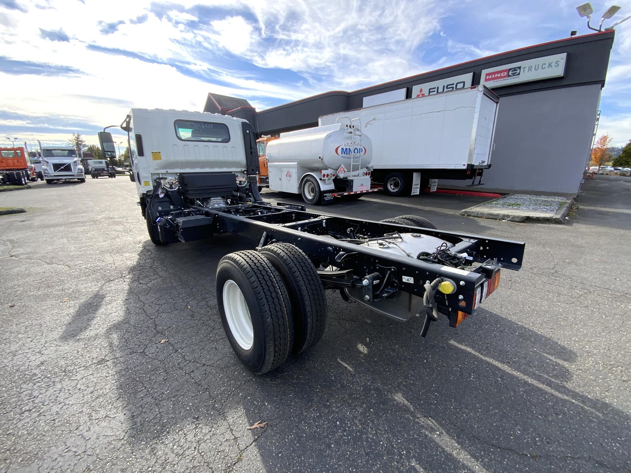 2024 HINO S4 2024 HINO S4 - image 3 of 6