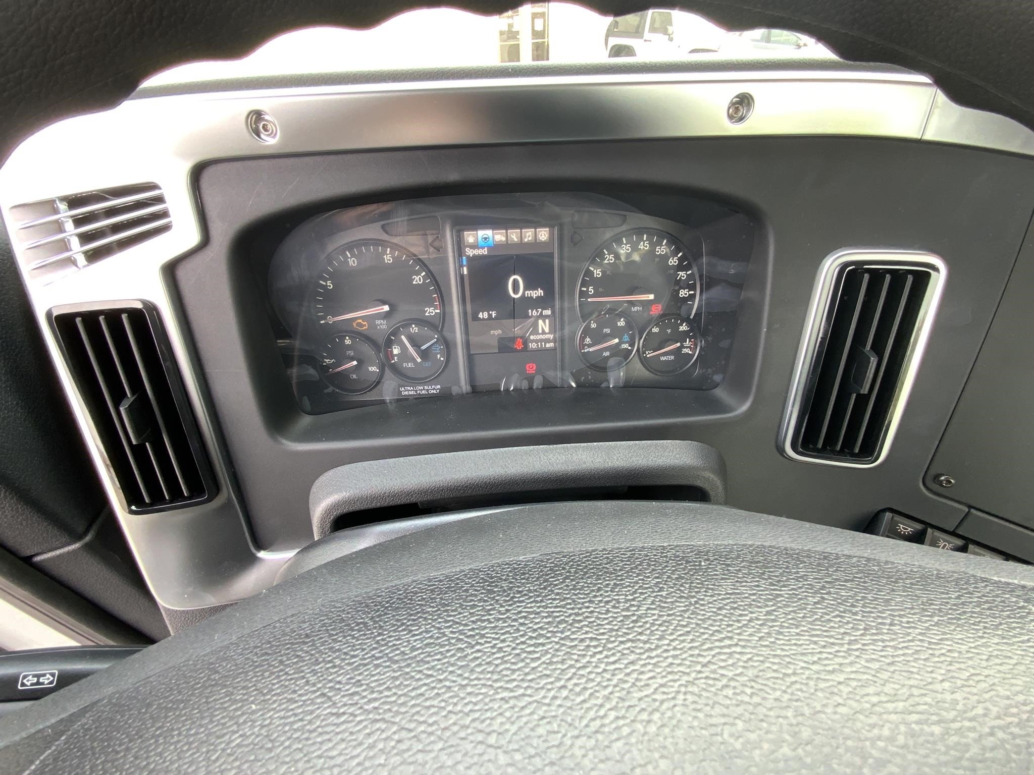 2025 WESTERN STAR 47X 2025 WESTERN STAR 47X - image 5 of 6