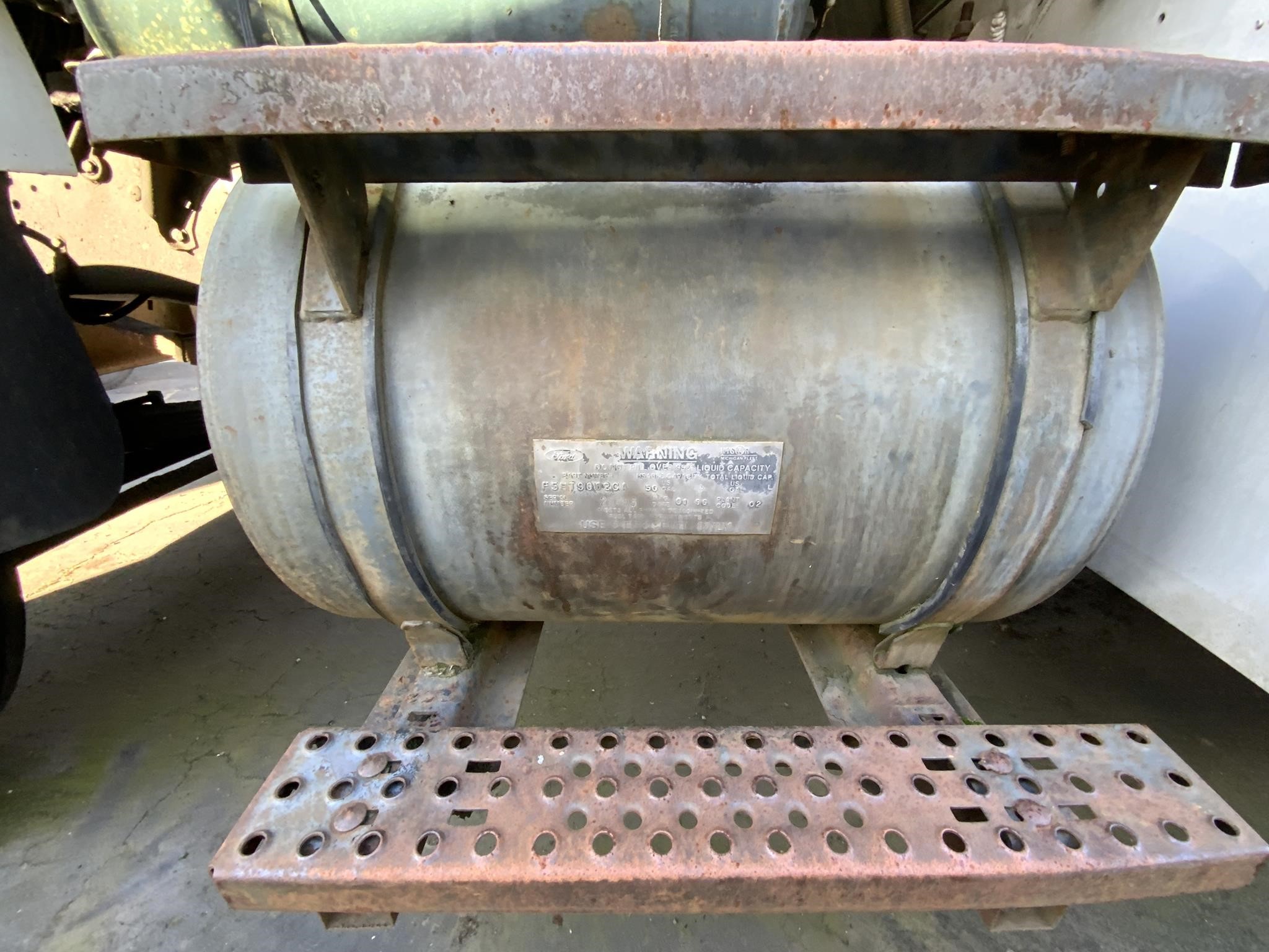 1996 FORD LNT8000 - image 5 of 6