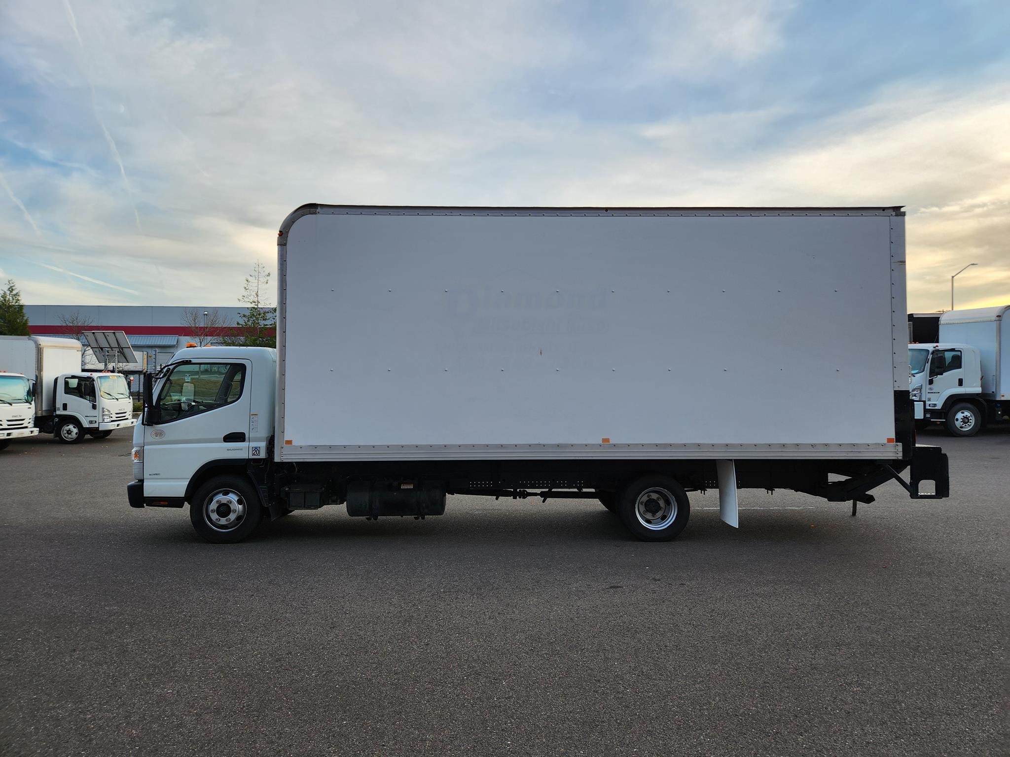 2017 MITSUBISHI FUSO FE180 2017 MITSUBISHI FUSO FE180 - image 2 of 6