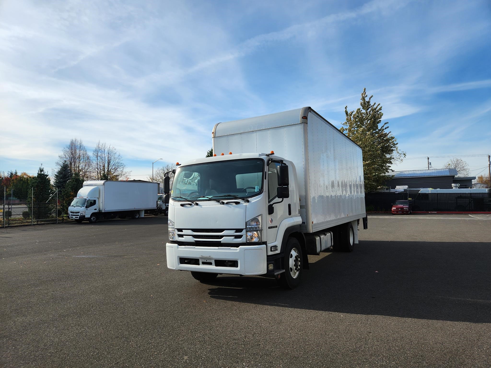 2019 ISUZU FTR - image 1 of 6