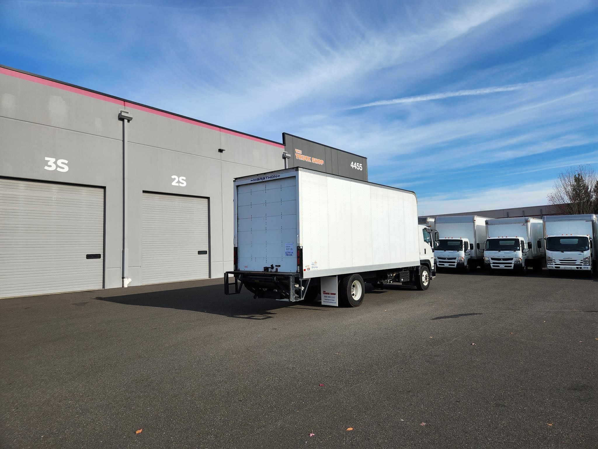 2019 ISUZU FTR - image 5 of 6