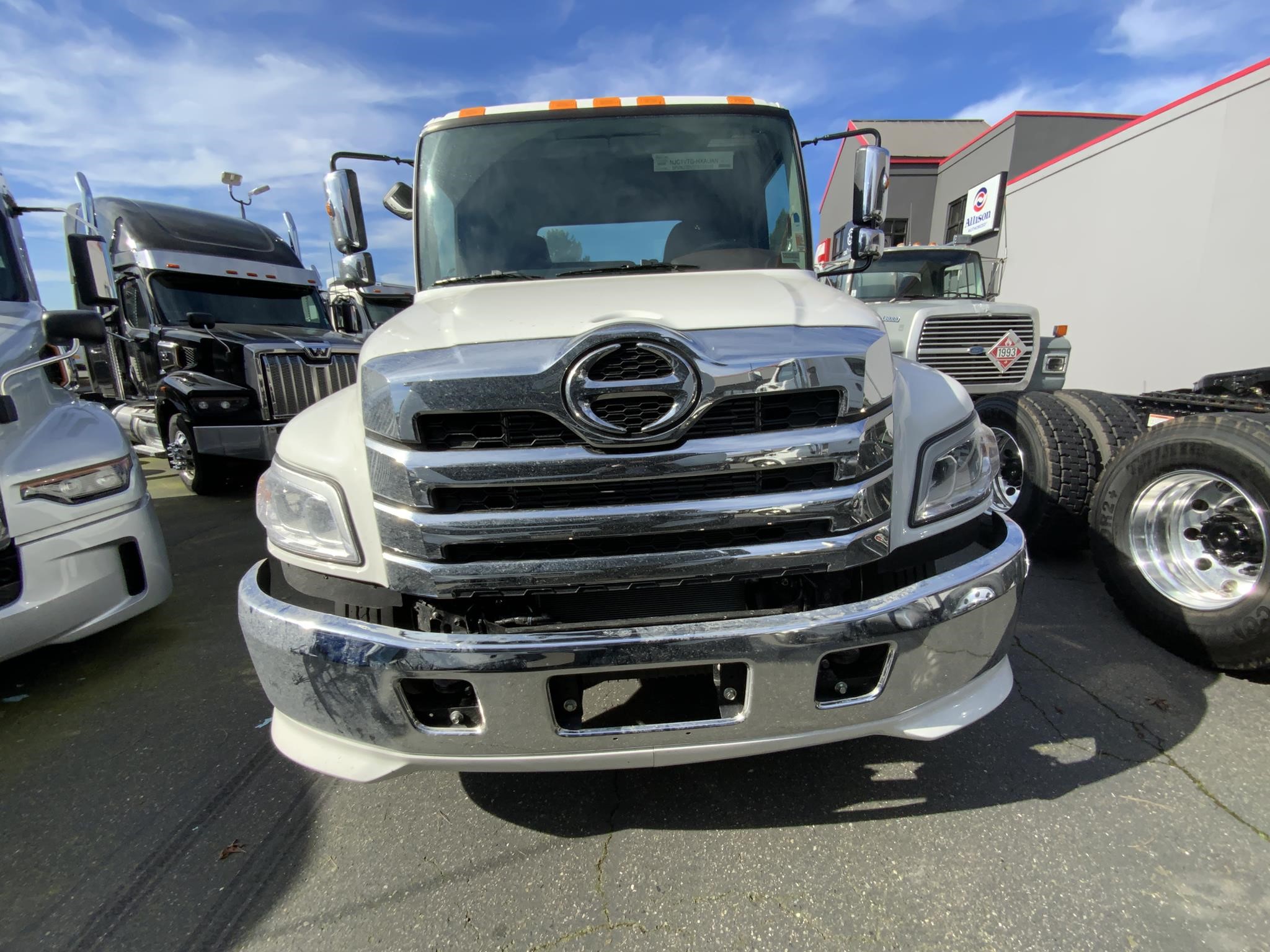 2026 HINO L6 - image 6 of 6