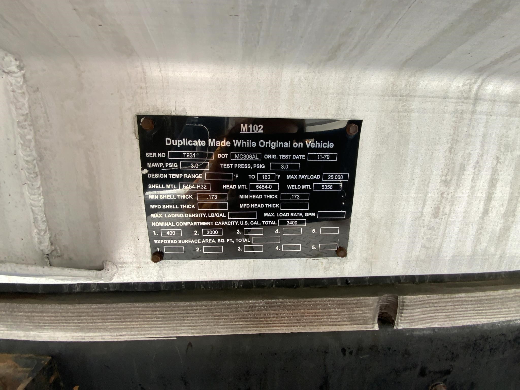 1996 FREIGHTLINER FL70 - image 5 of 6