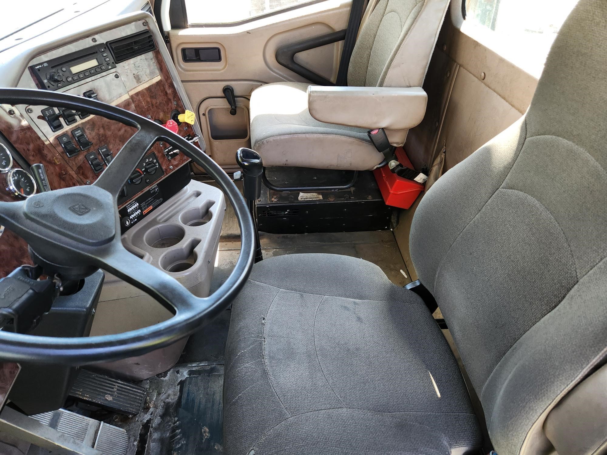 2007 INTERNATIONAL 9200 - image 5 of 5