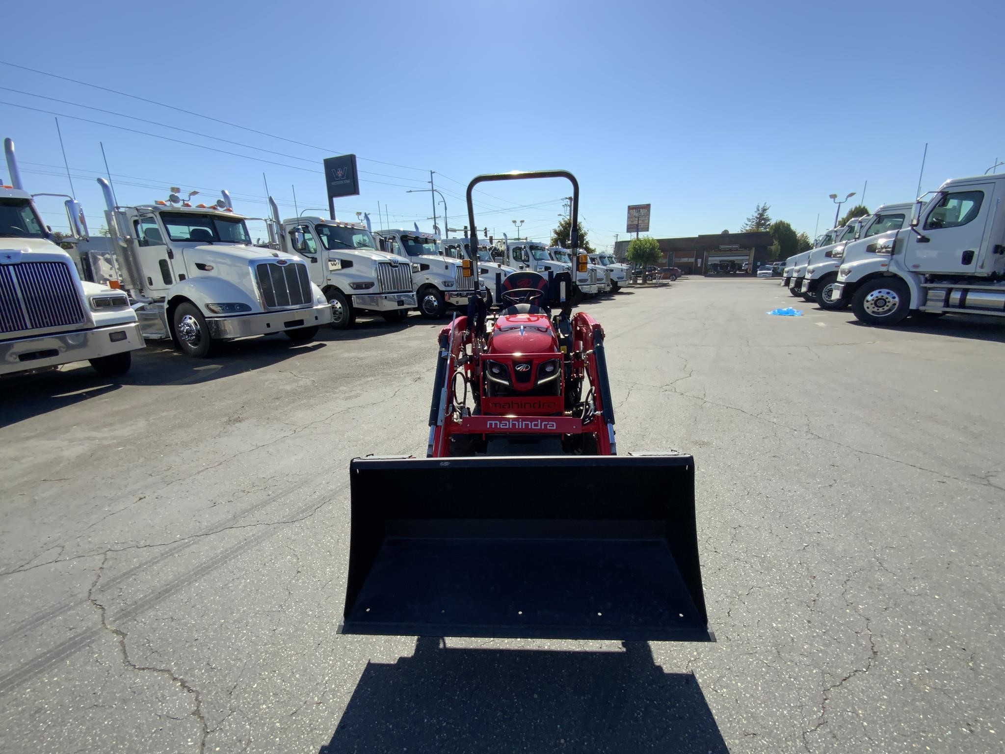 2026 MAHINDRA 1120HST - image 3 of 6
