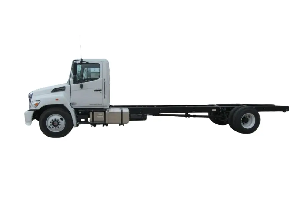 Hino L6 & L7 - image 3 of 6