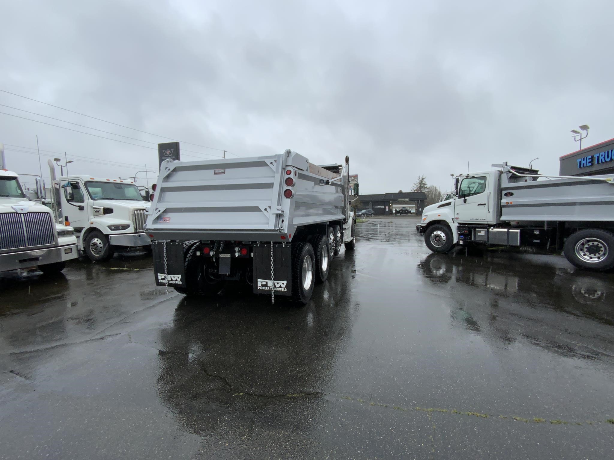 2026 WESTERN STAR 49X - image 6 of 6