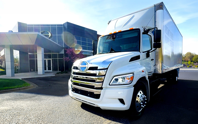 Hino MY27 L6e & L7e - image 3 of 4