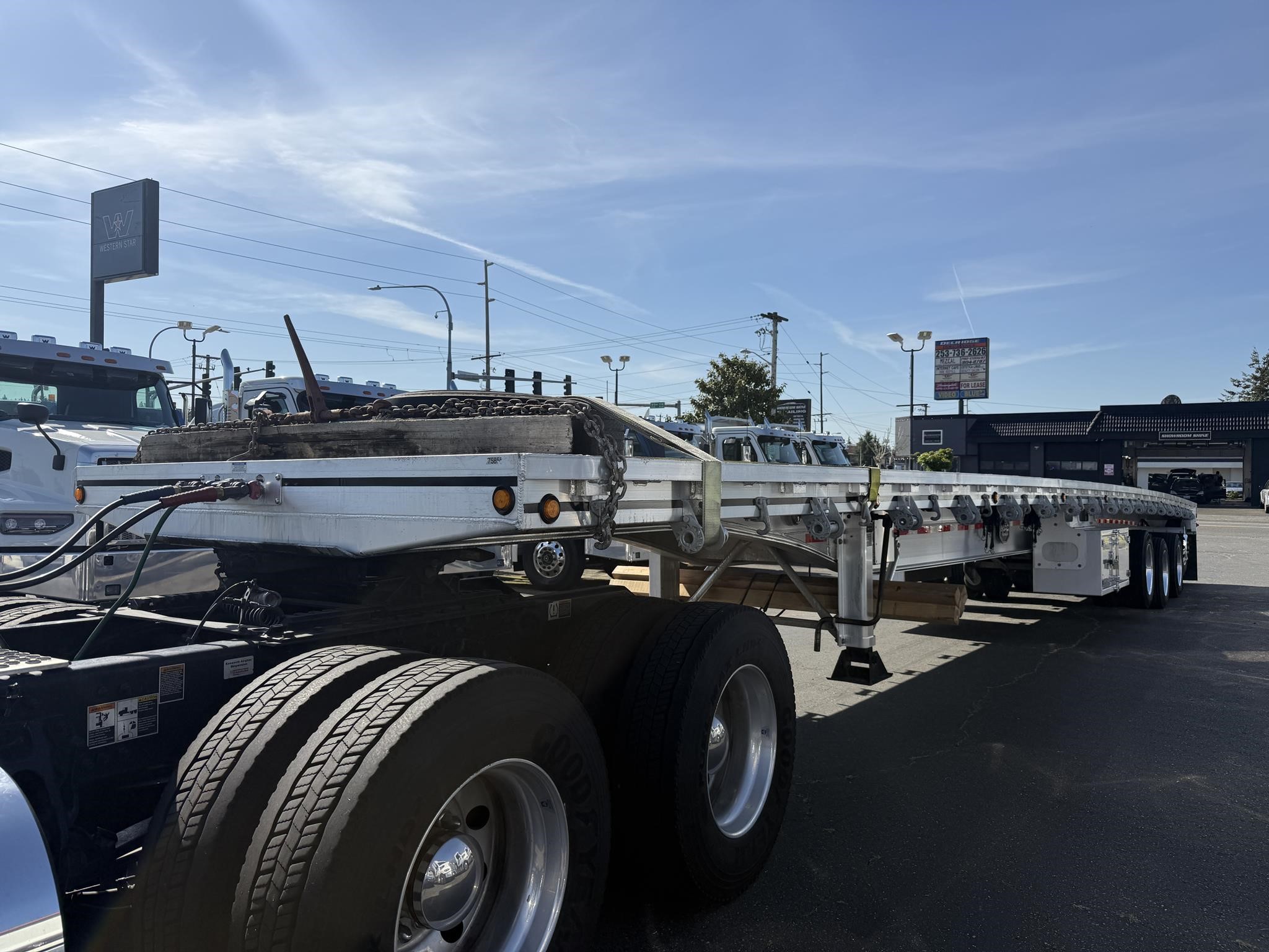 2024 MAC TRAILER MFG ROAD WARRIOR - image 6 of 6