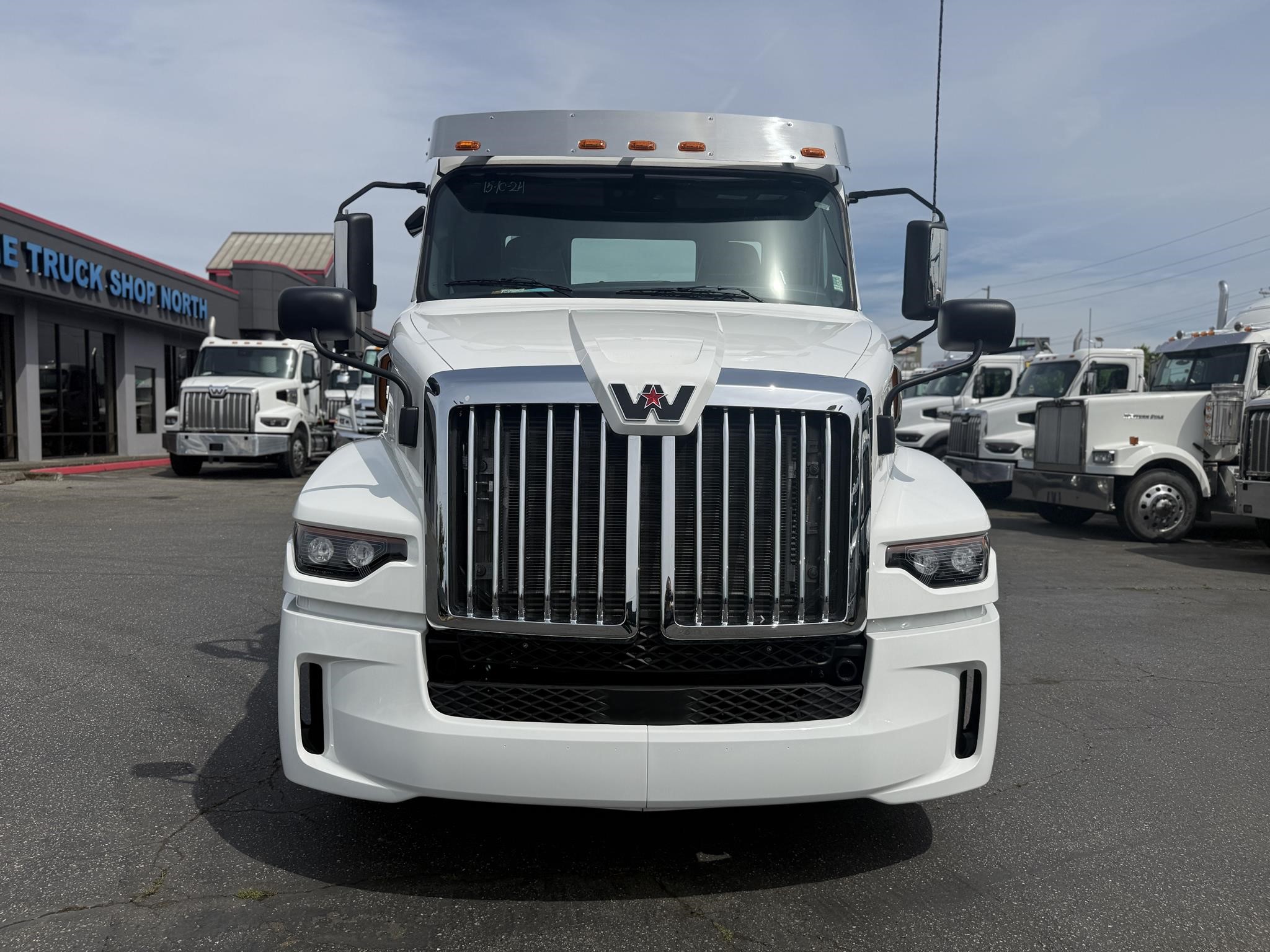 2025 WESTERN STAR 57X 2025 WESTERN STAR 57X - image 6 of 6