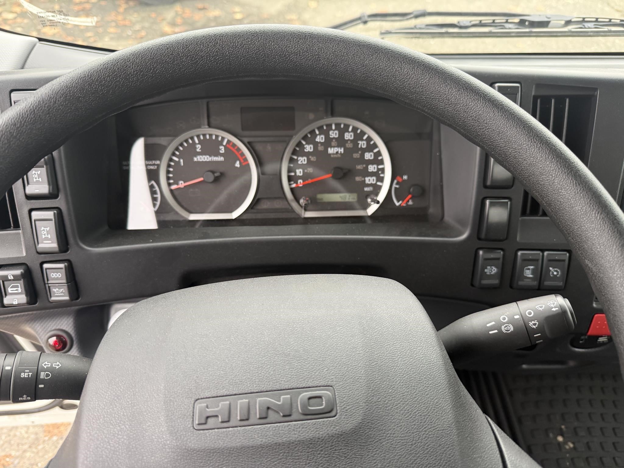 2024 HINO S4 2024 HINO S4 - image 3 of 4