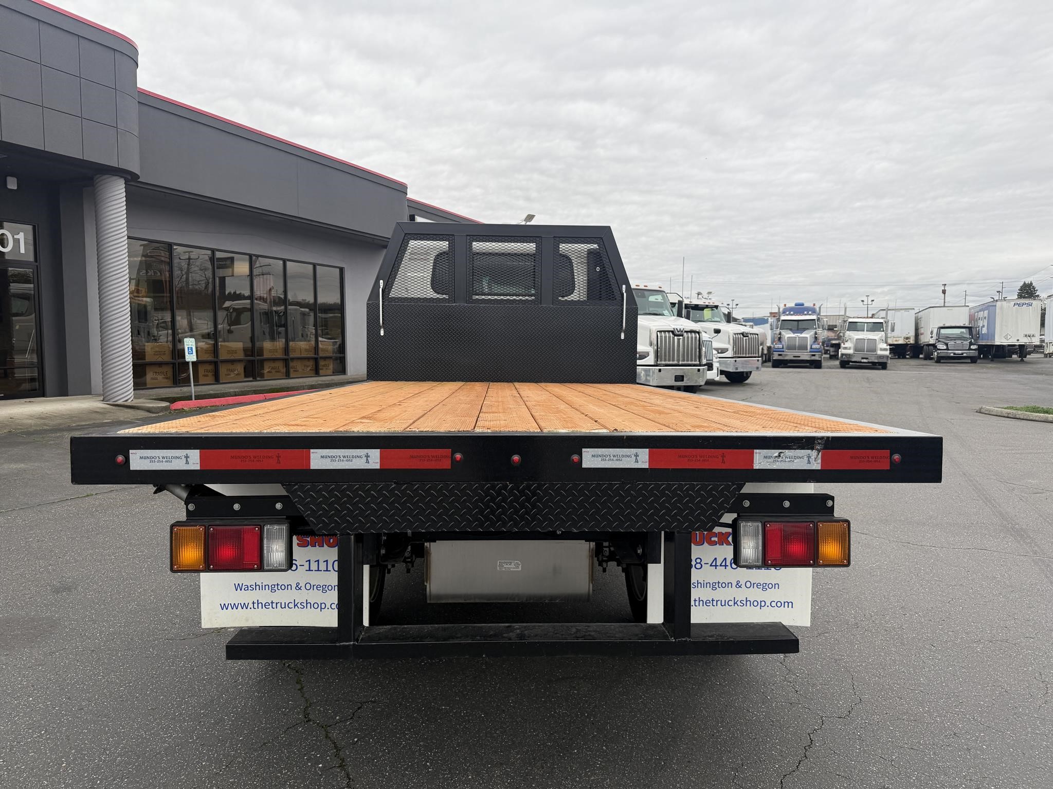 2023 HINO S5 - image 5 of 6